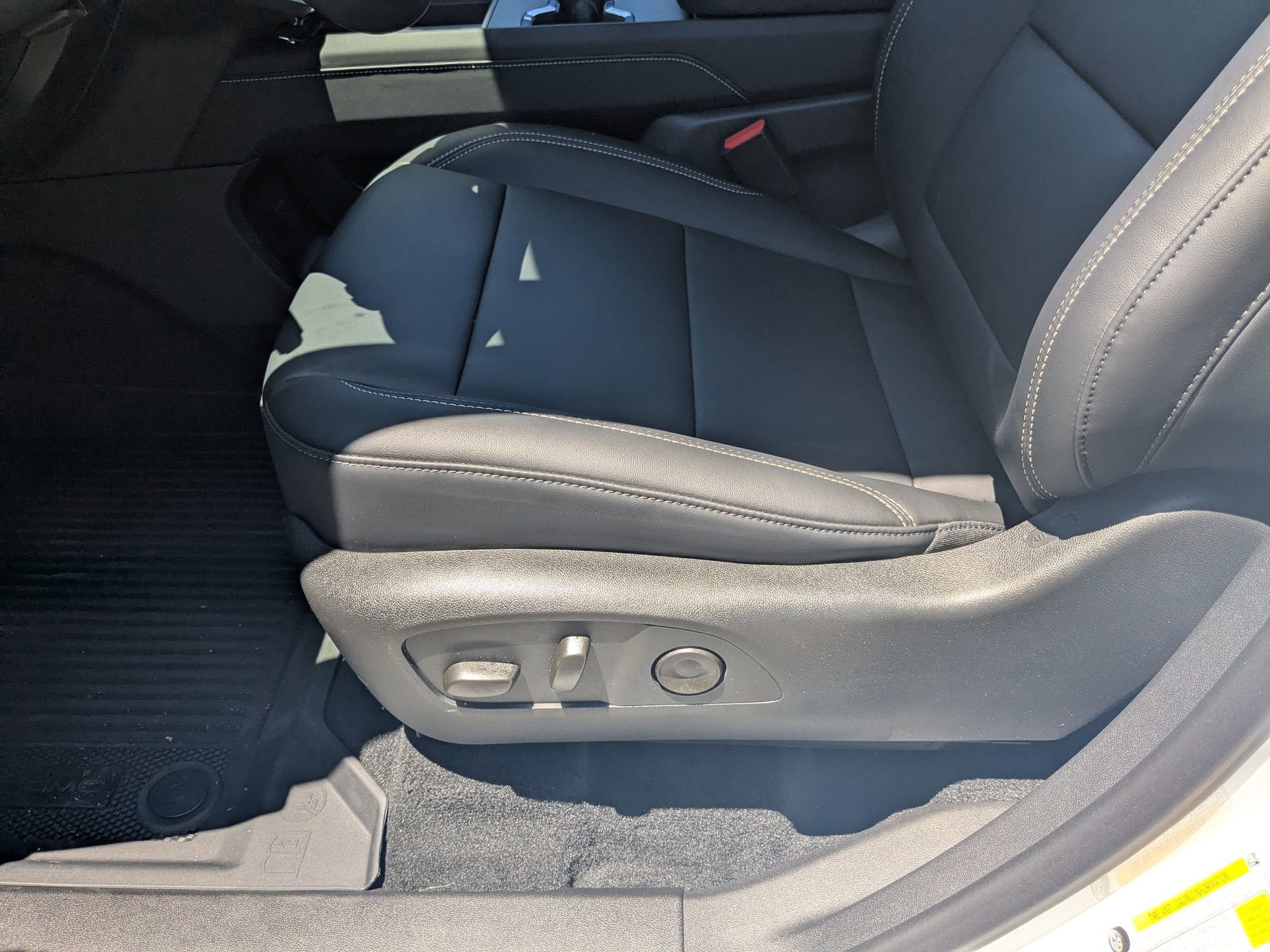 2026 GMC Acadia FWD Elevation