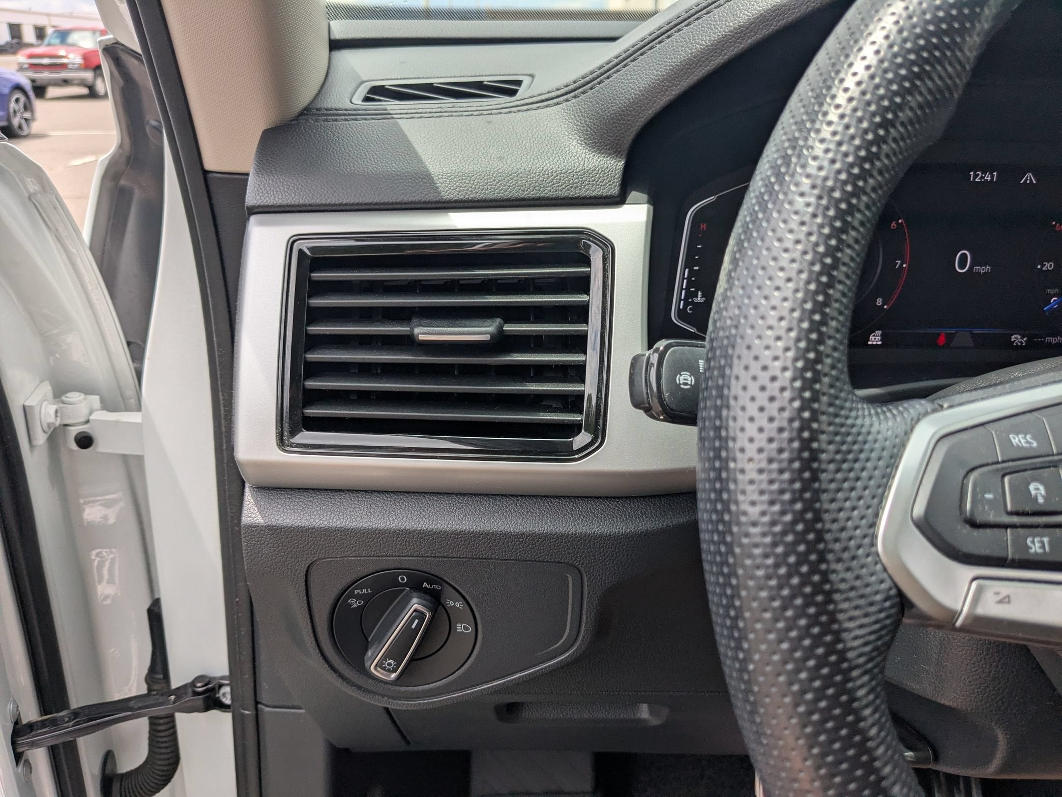 2022 Volkswagen Atlas 3.6L V6 SEL Premium R-Line