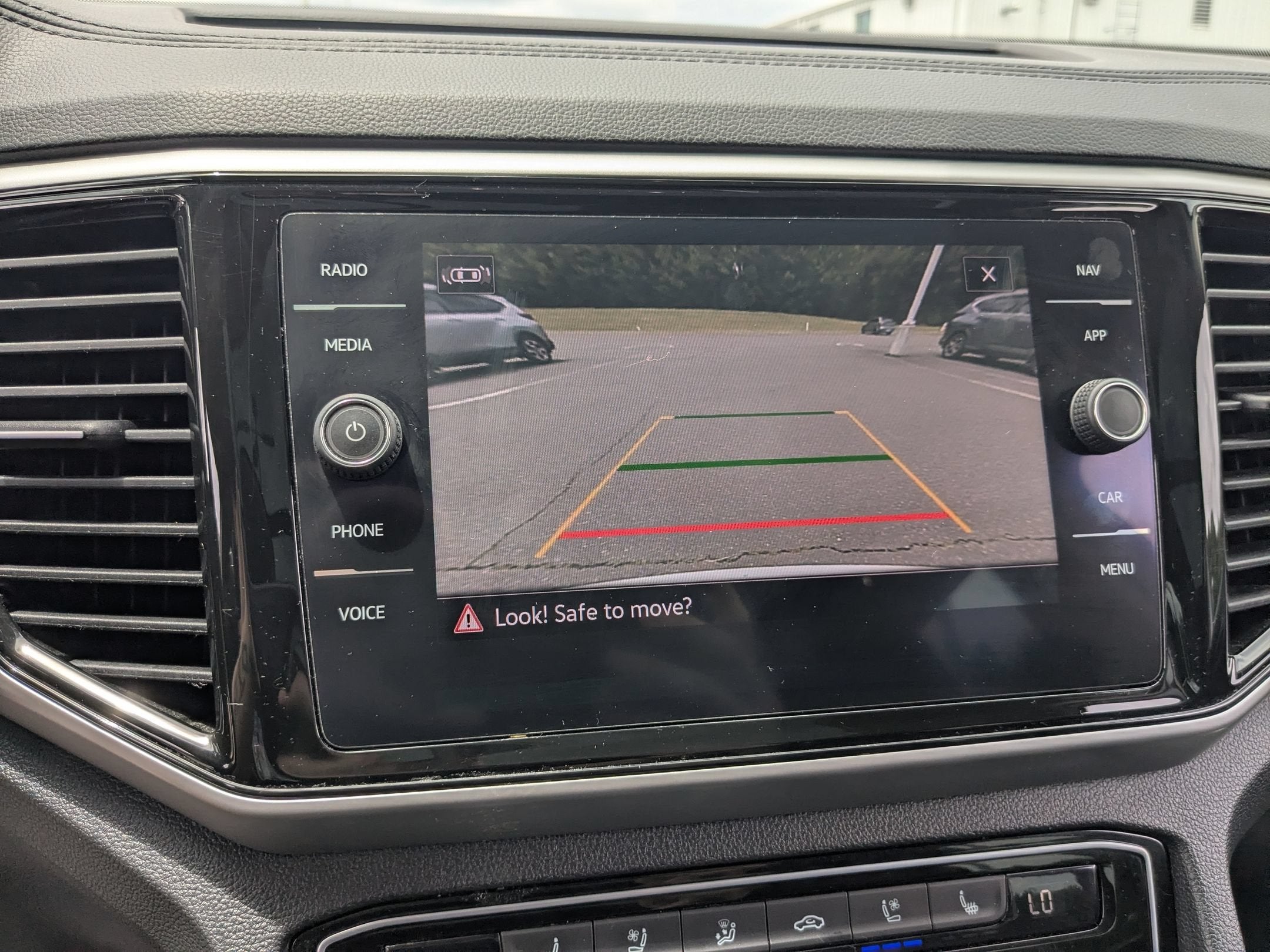 2022 Volkswagen Atlas 3.6L V6 SEL Premium R-Line
