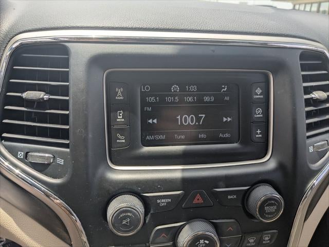 2017 Jeep Grand Cherokee Laredo 4x2