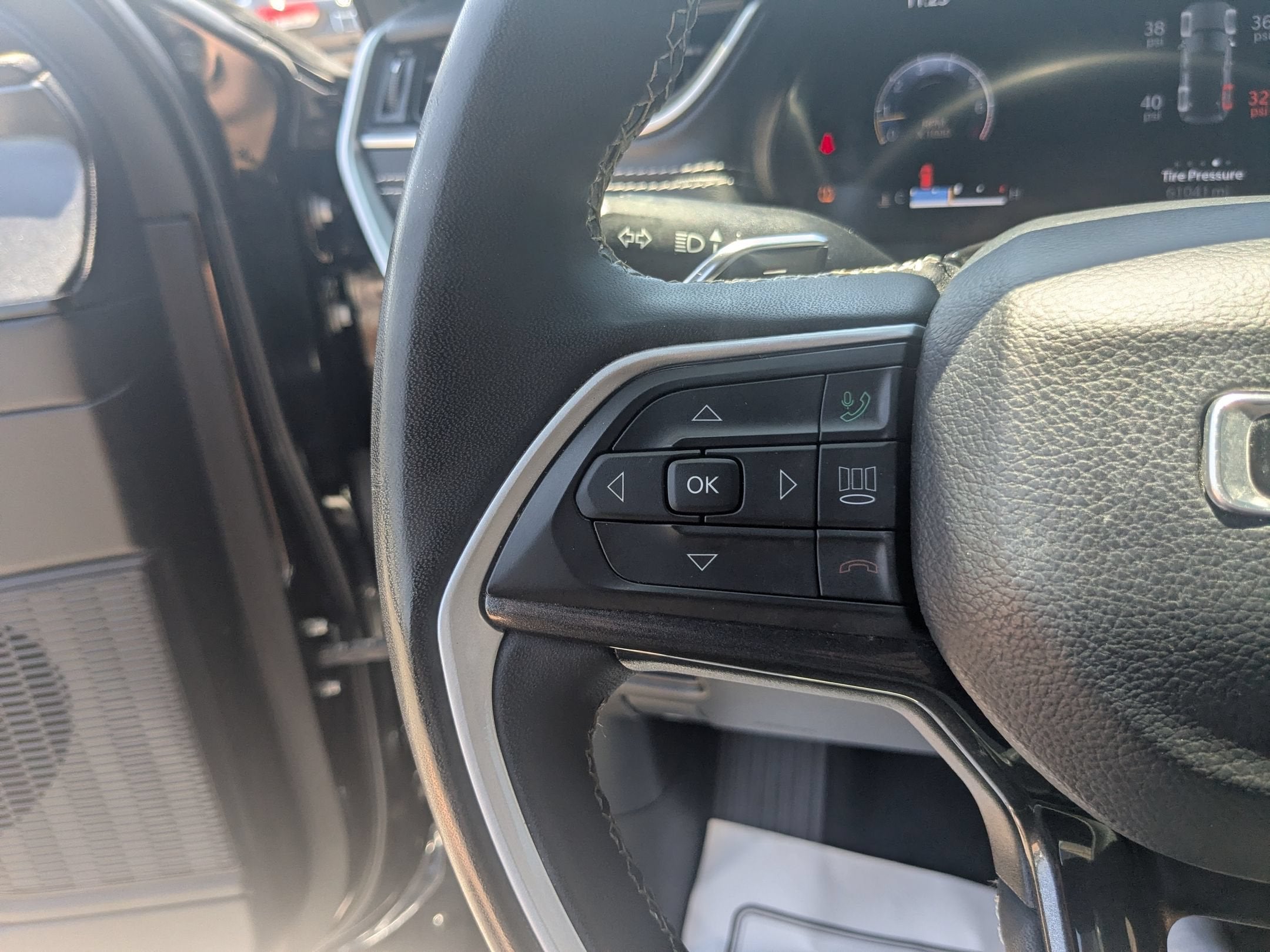 2023 Jeep Grand Cherokee Altitude 4x4