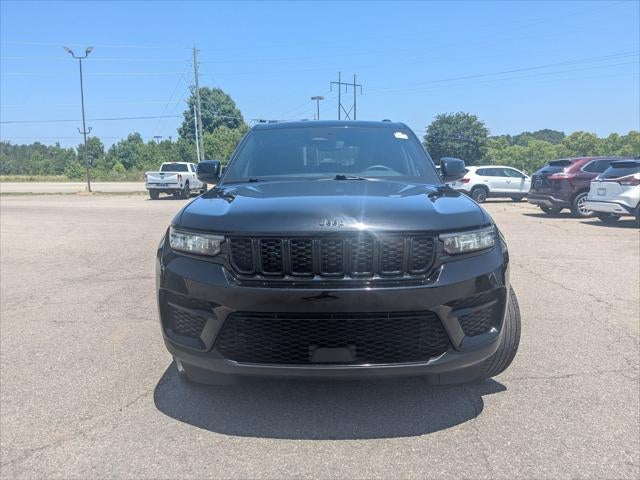 2023 Jeep Grand Cherokee Altitude 4x4
