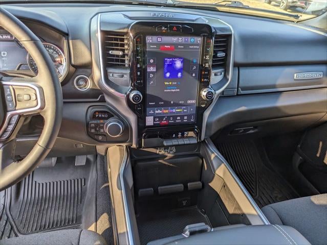 2025 RAM 1500 Big Horn Crew Cab 4x4 5'7' Box