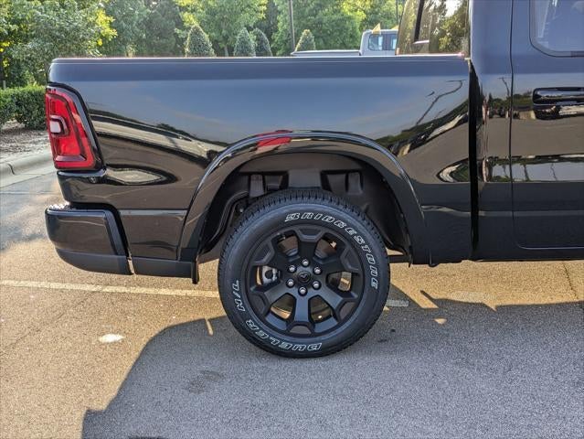 2025 RAM 1500 Big Horn Crew Cab 4x4 5'7' Box