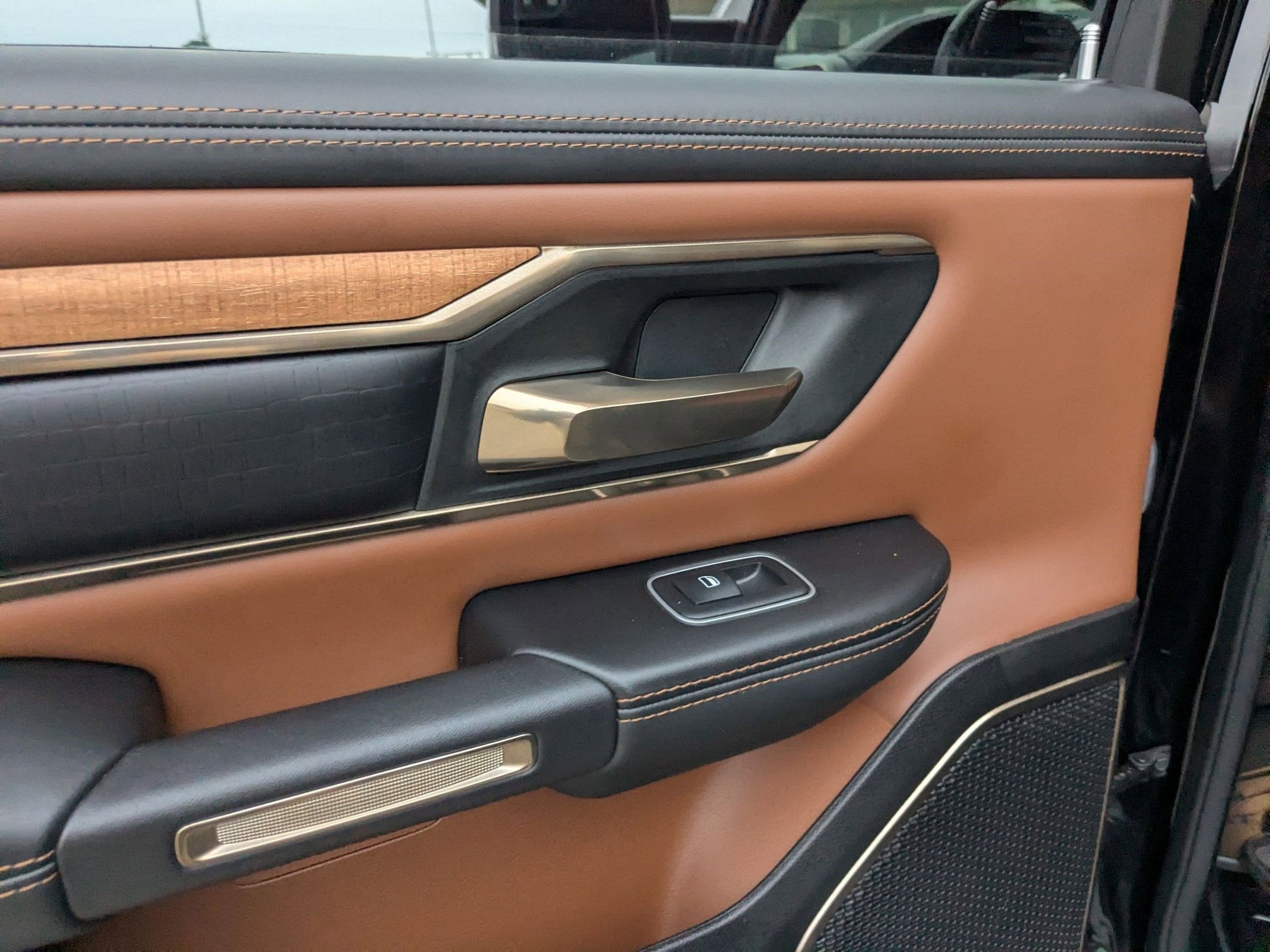 2023 RAM 1500 Limited Longhorn Crew Cab 4x4 5'7' Box