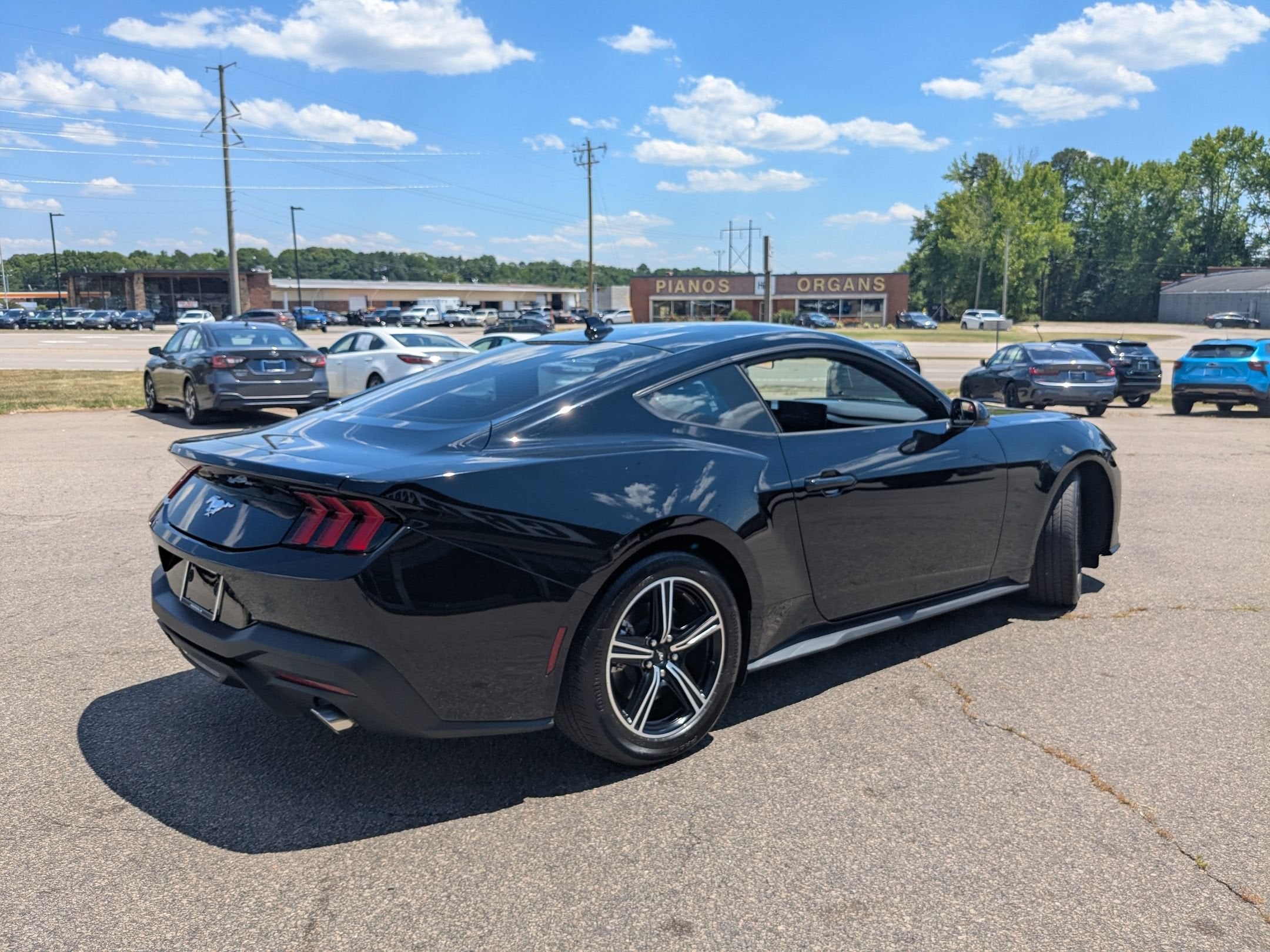 2025 Ford Mustang EcoBoost Fastback