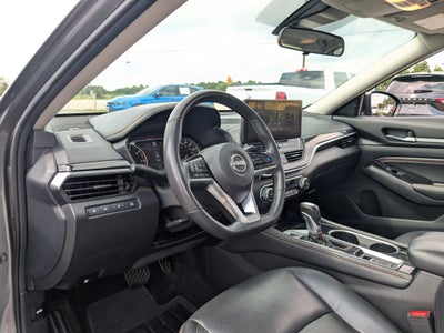 2023 Nissan Altima SR VC-Turbo FWD