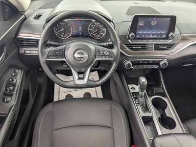 2024 Nissan Altima SV FWD