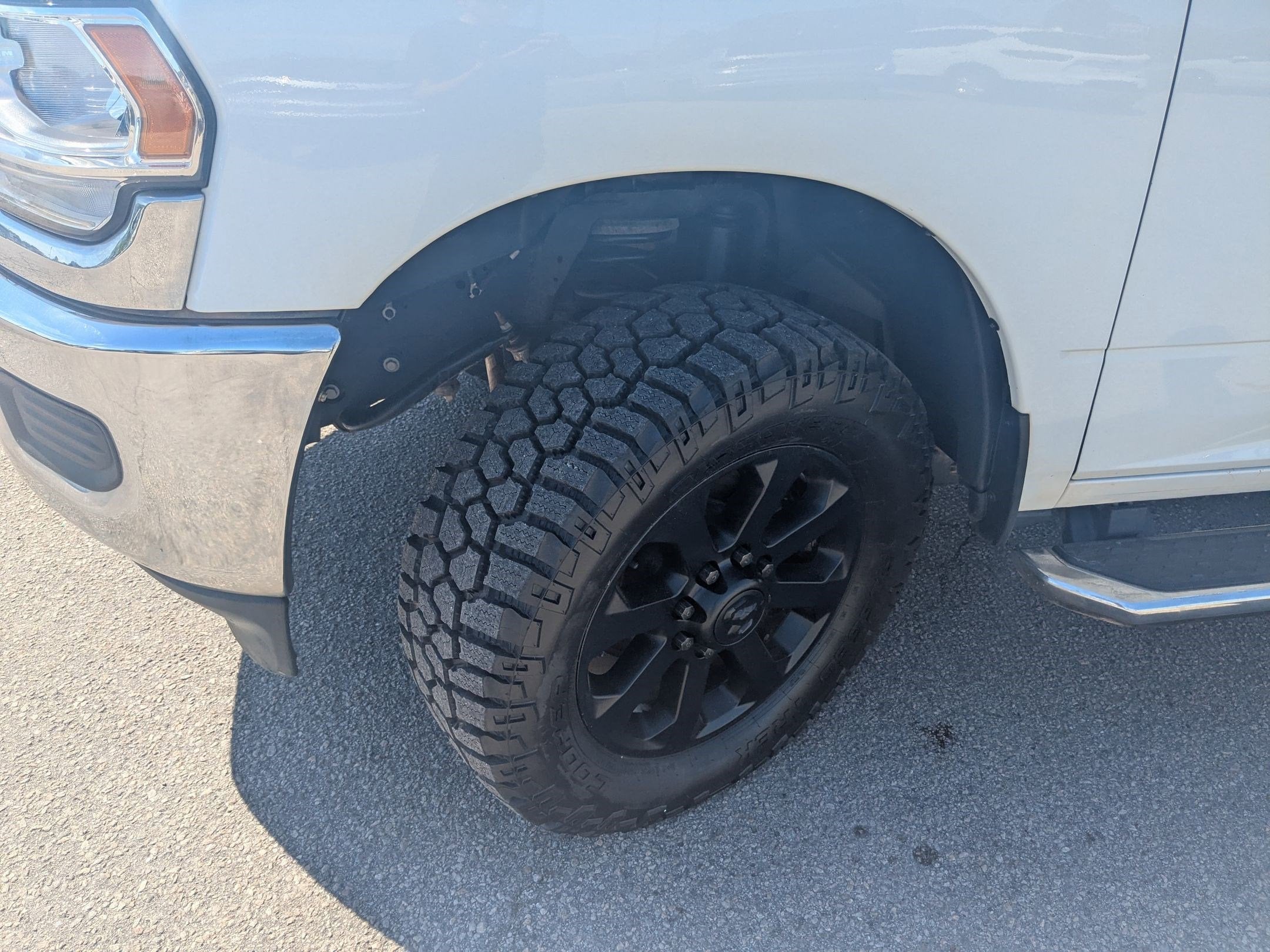 2024 RAM 2500 Tradesman Crew Cab 4x4 6'4' Box