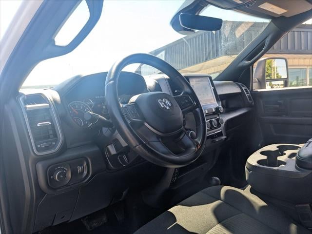 2024 RAM 2500 Tradesman Crew Cab 4x4 6'4' Box
