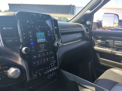 2019 RAM 2500 Limited Crew Cab 4x4 6'4' Box