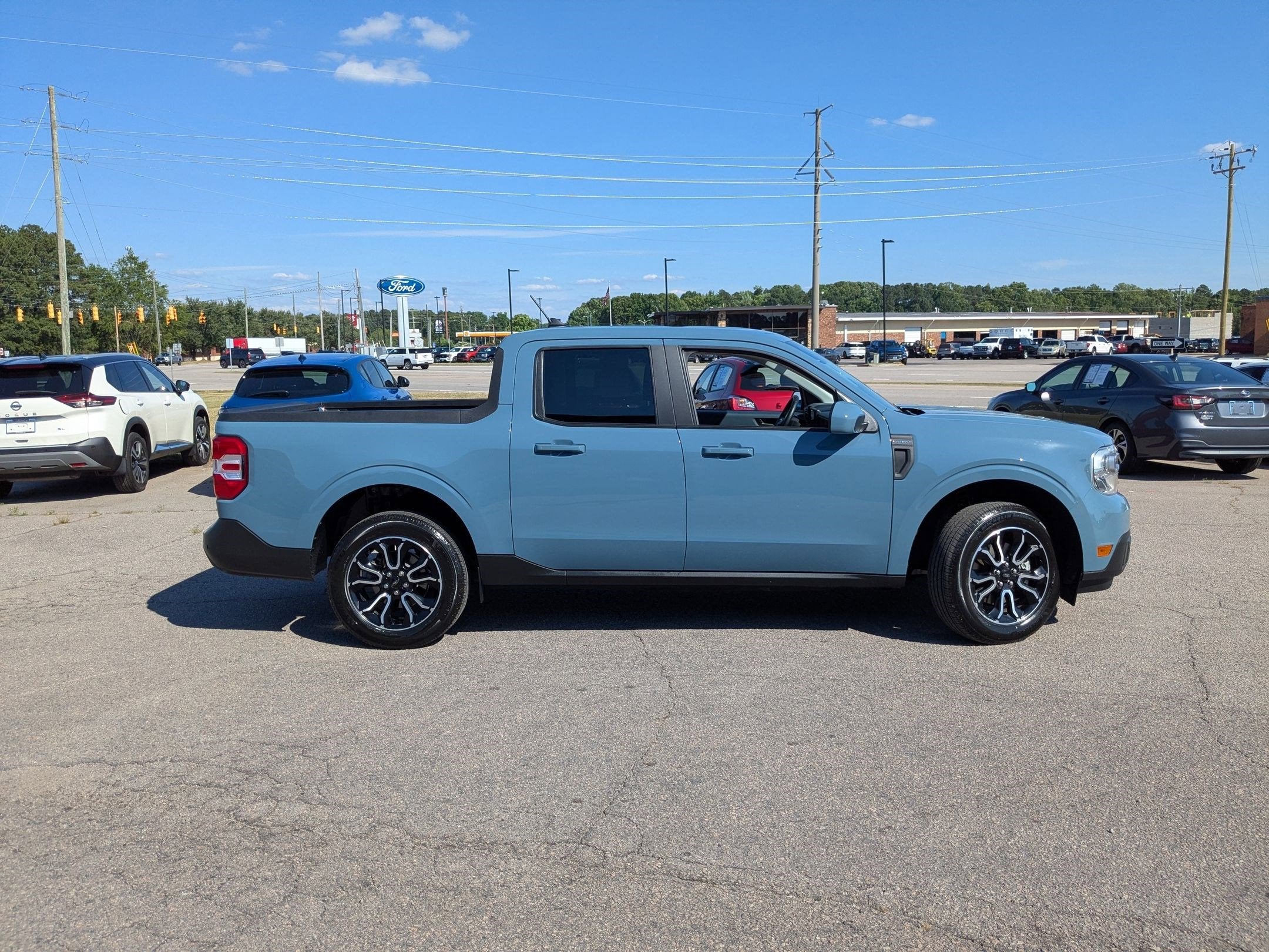 2022 Ford Maverick Lariat