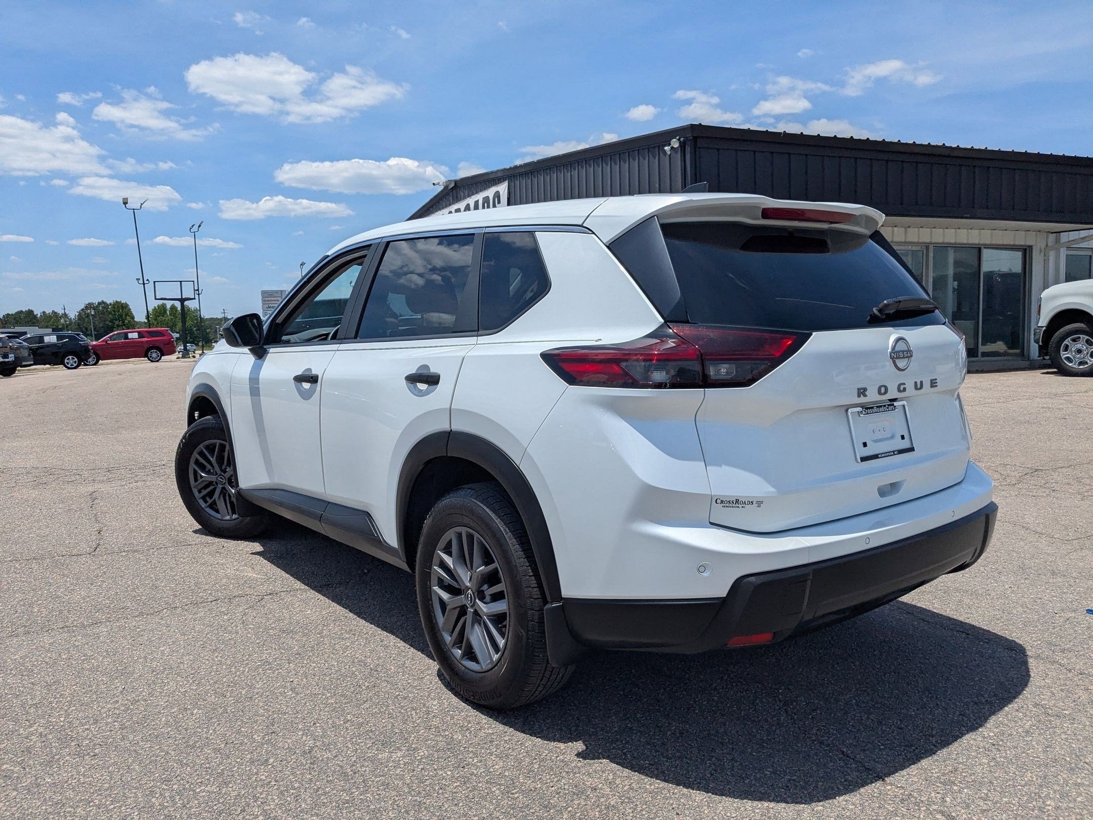 2025 Nissan Rogue S FWD