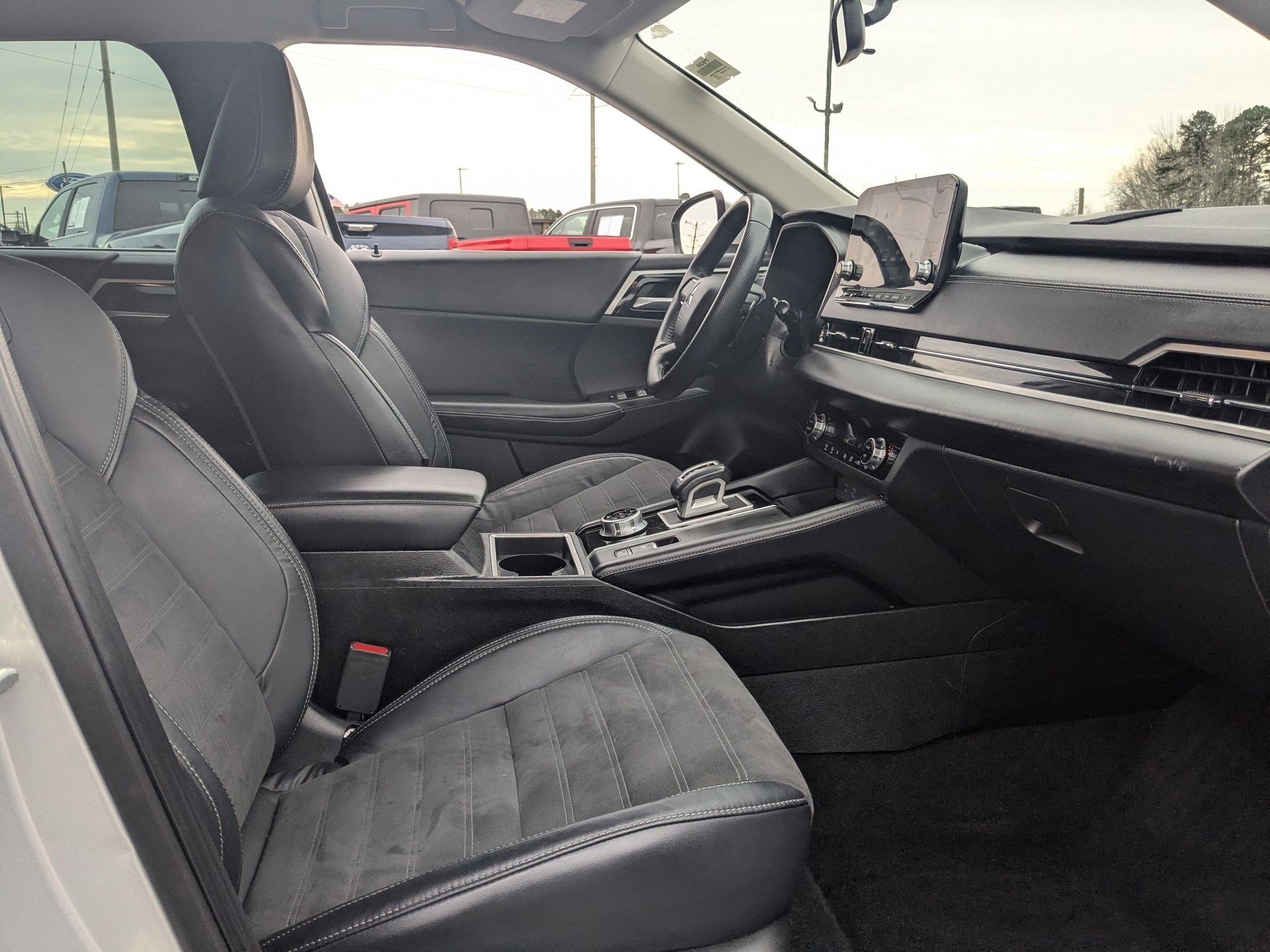 2023 Mitsubishi Outlander SE 2.5 S-AWC