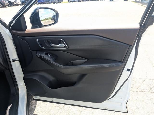 2021 Nissan Rogue SL FWD