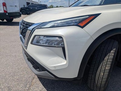 2021 Nissan Rogue SL FWD