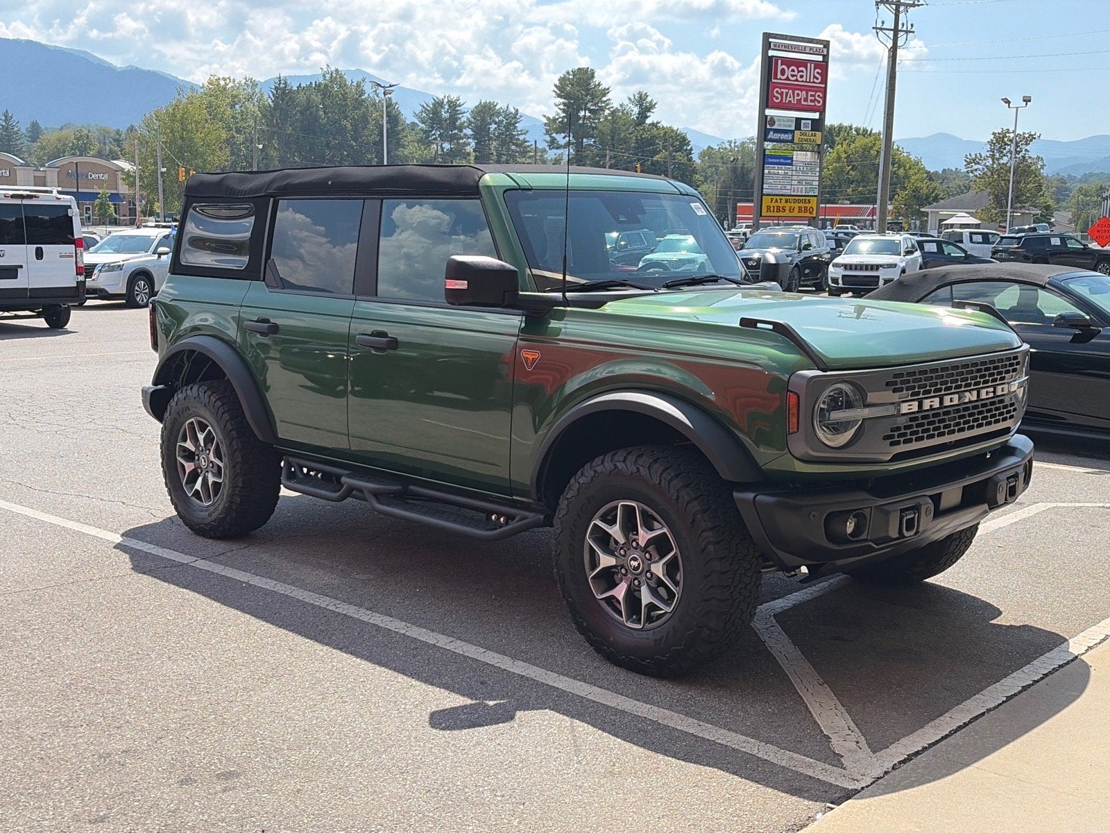 2023 Ford Bronco Badlands