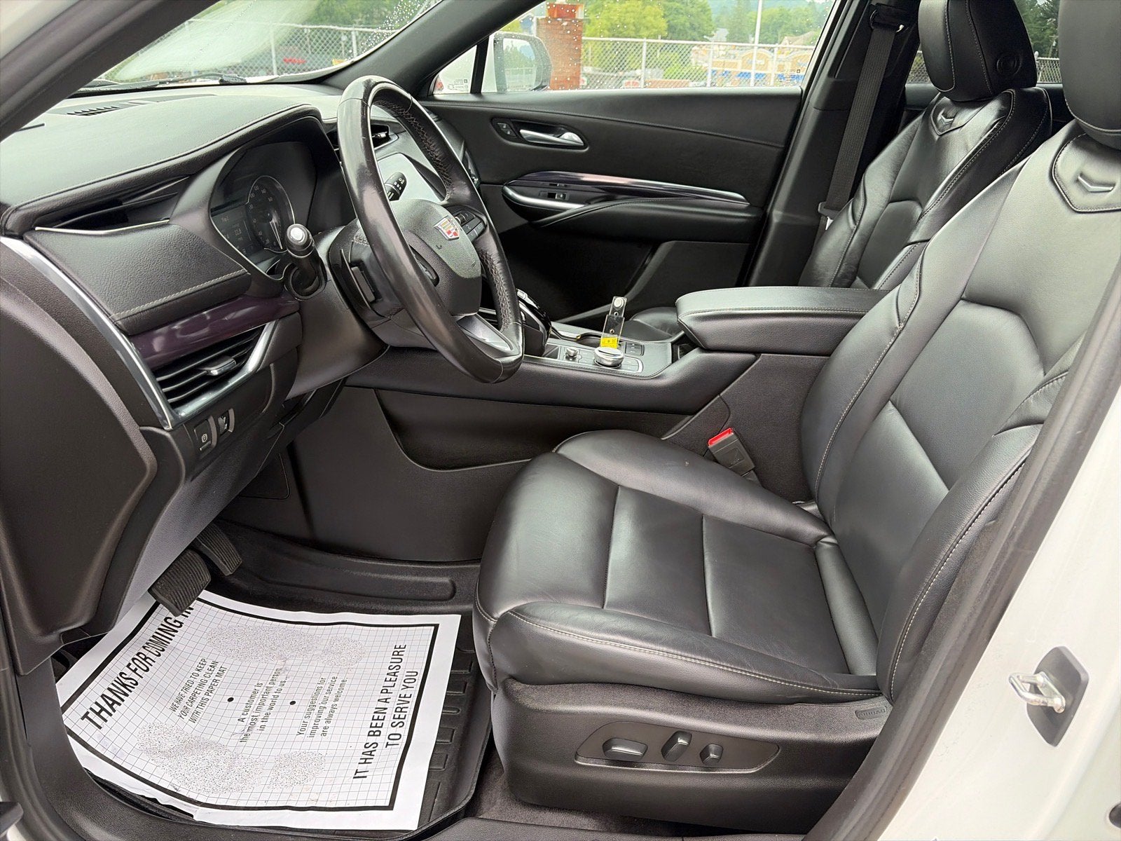 2023 Cadillac XT4 AWD Luxury