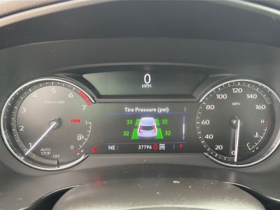 2023 Cadillac XT4 AWD Luxury