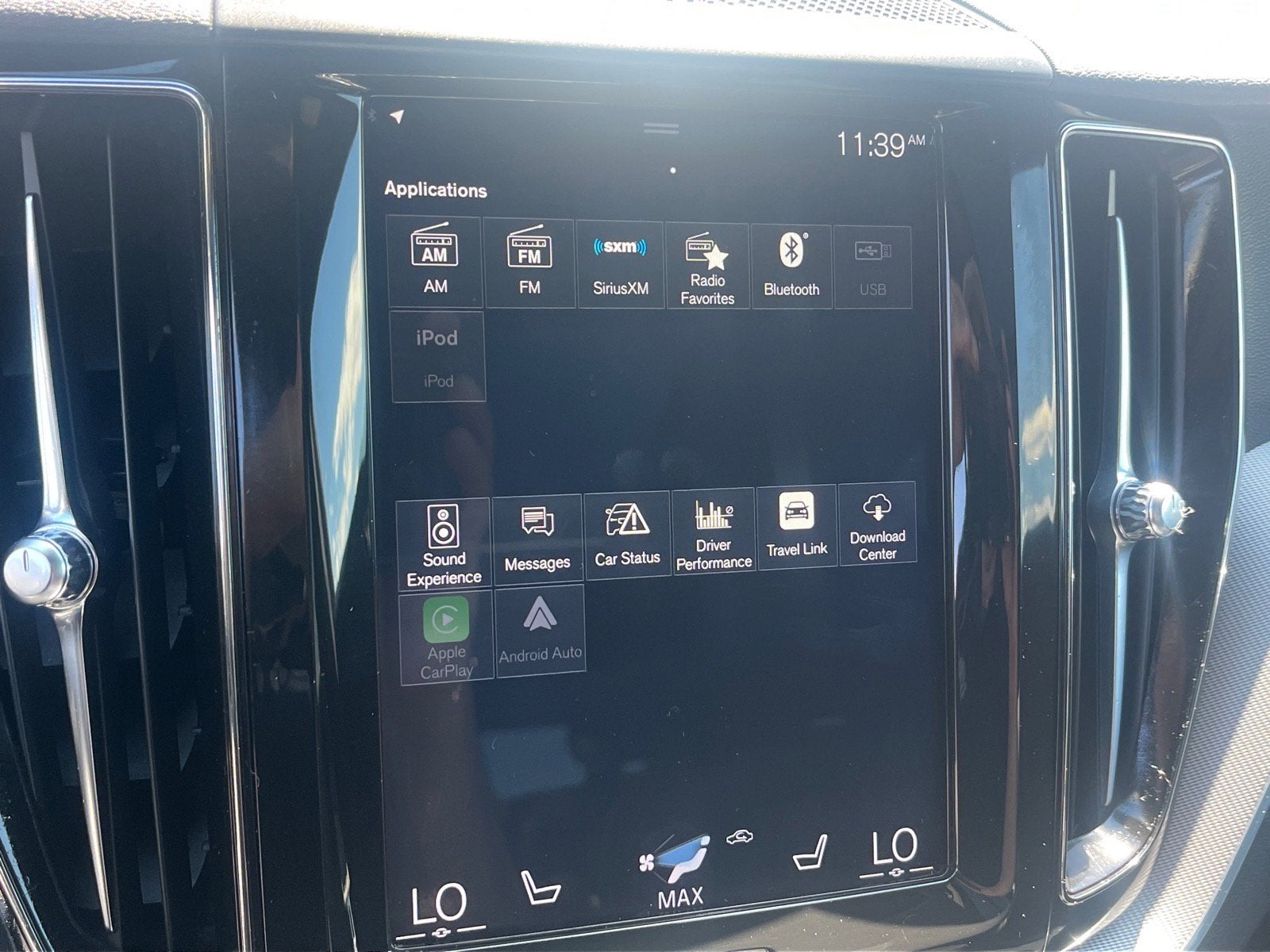 2019 Volvo XC60 R-Design