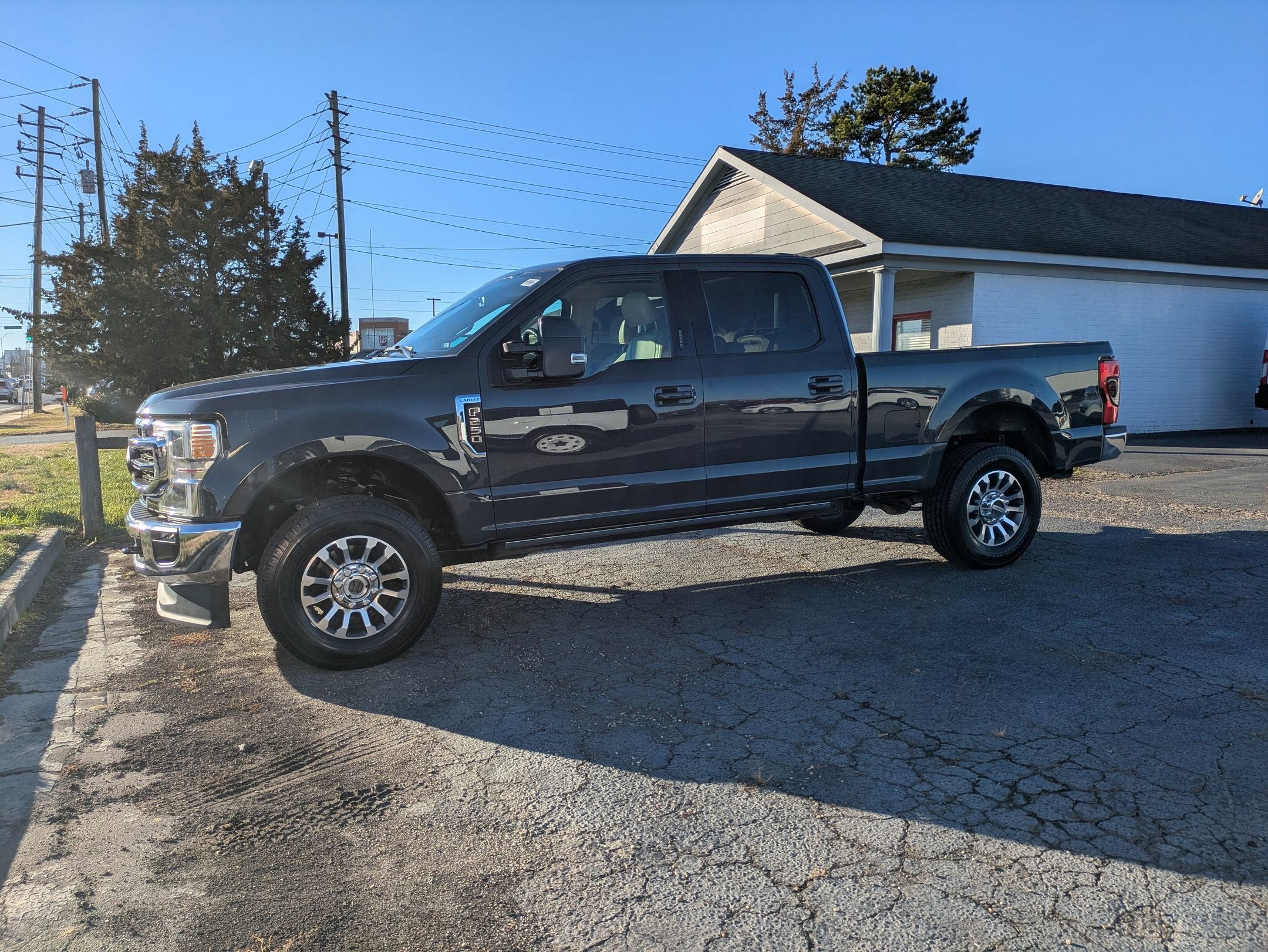 2021 Ford Super Duty F-250 SRW LARIAT