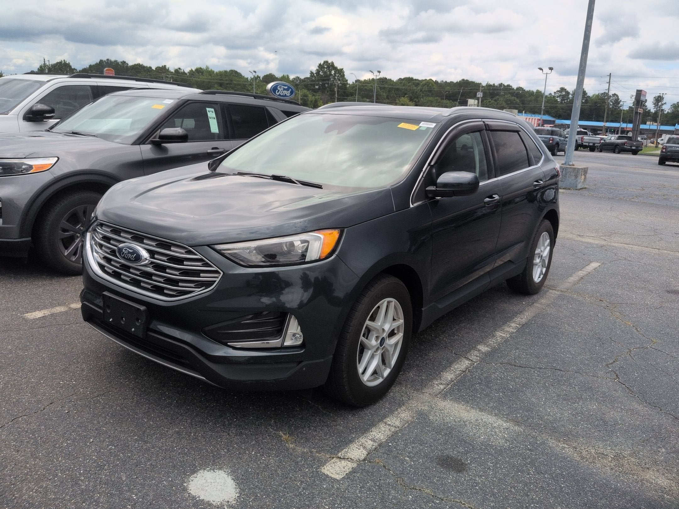 2022 Ford Edge SEL