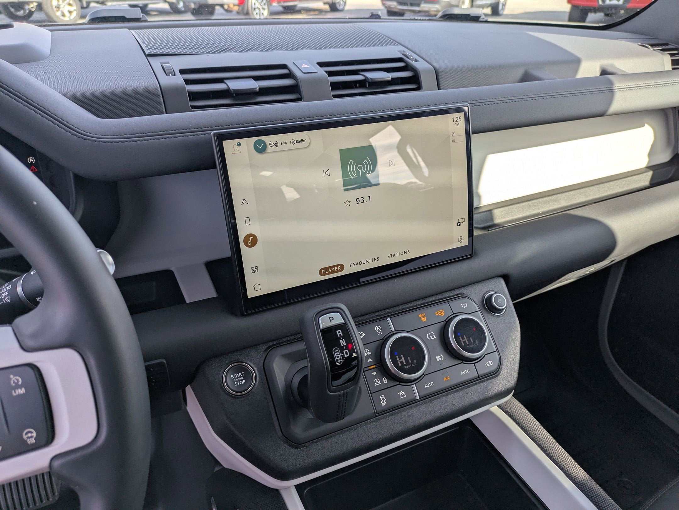 2025 Land Rover Defender S