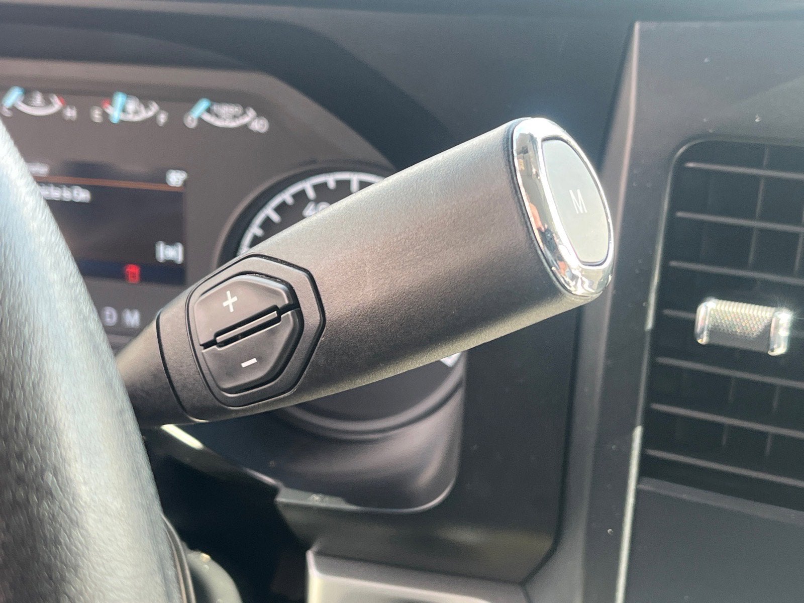 2023 Ford Super Duty F-350 DRW XL