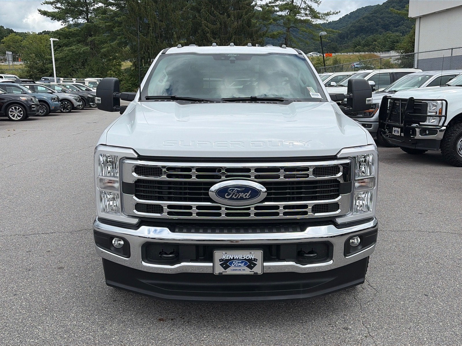 2026 Ford Super Duty F-350 DRW XL