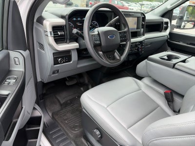 2026 Ford Super Duty F-350 DRW XL