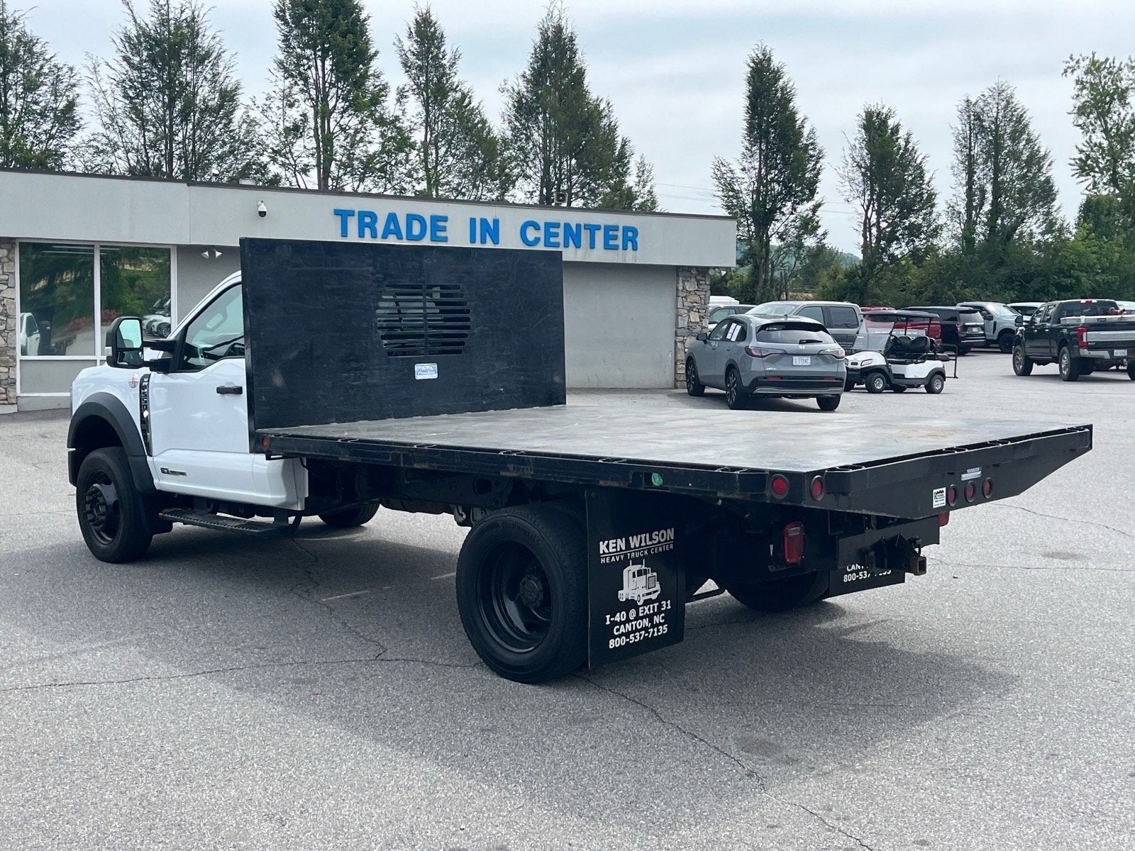 2023 Ford Super Duty F-550 DRW XLT DRW
