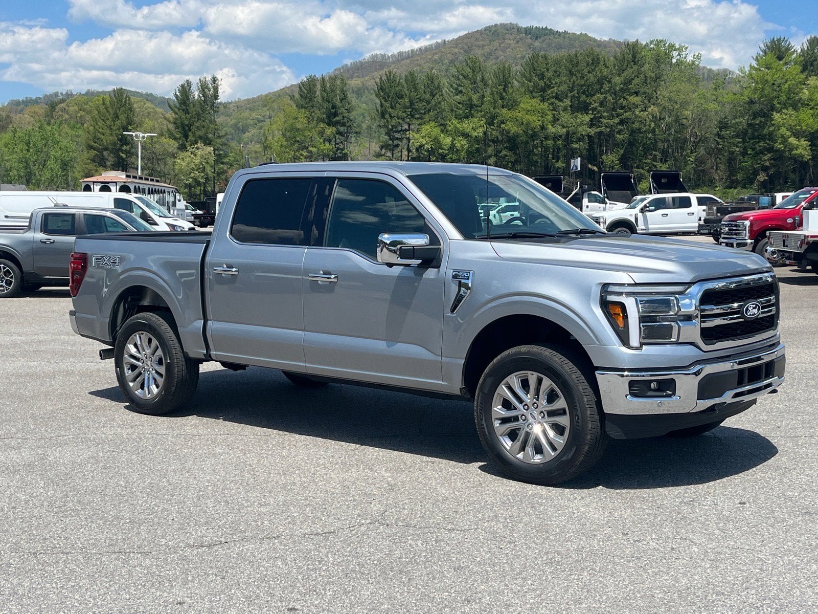 2025 Ford F-150 LARIAT