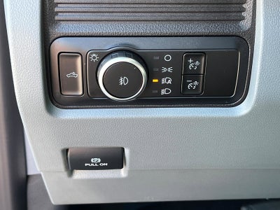 2025 Ford Super Duty F-350 SRW XL