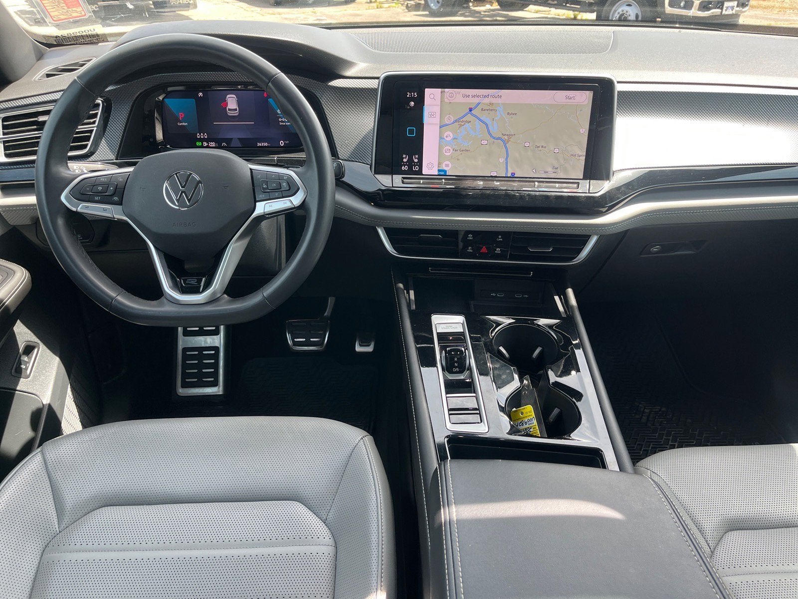 2024 Volkswagen Atlas Cross Sport 2.0T SEL R-Line