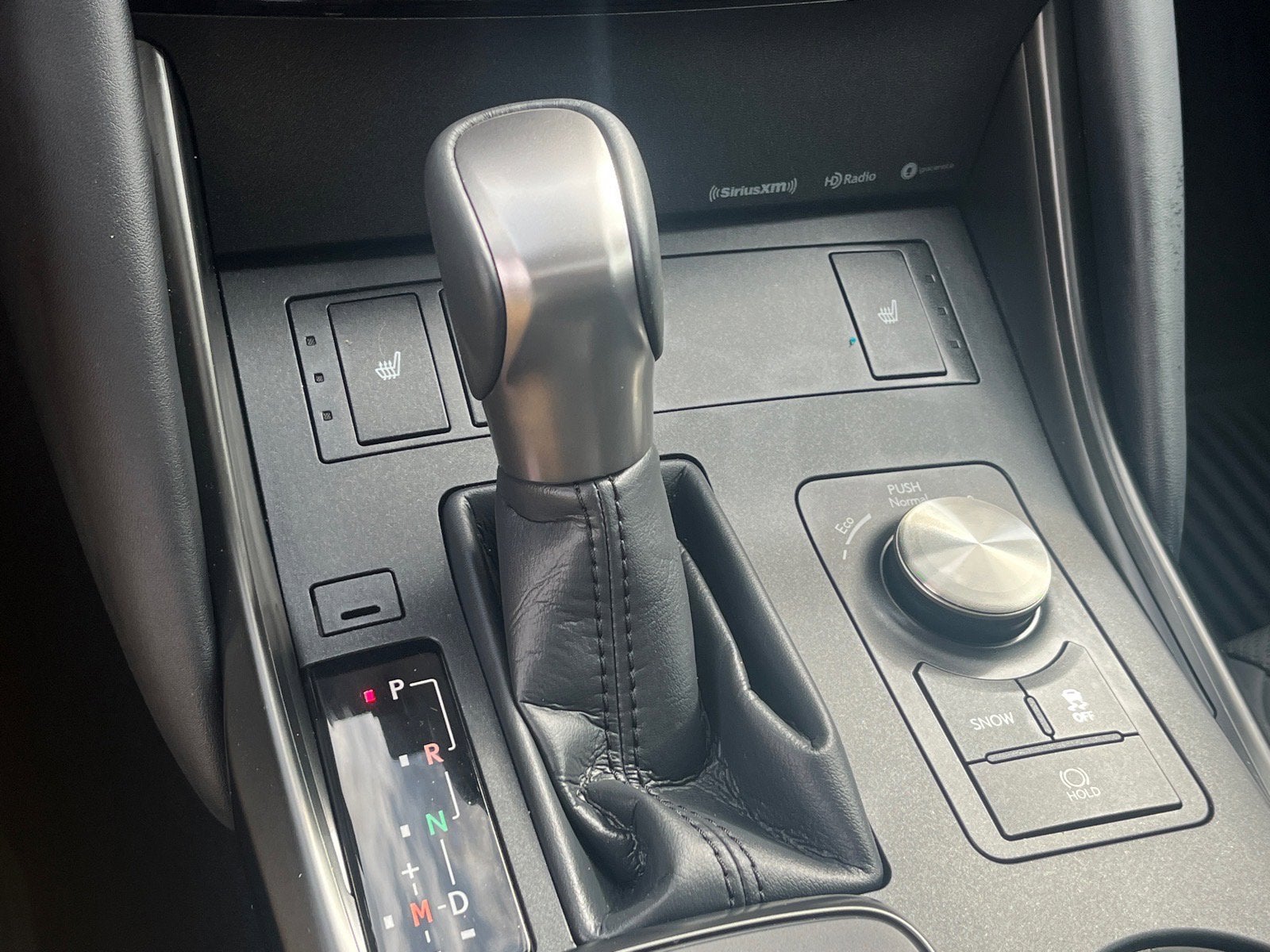 2025 Lexus IS IS 350 F SPORT Design