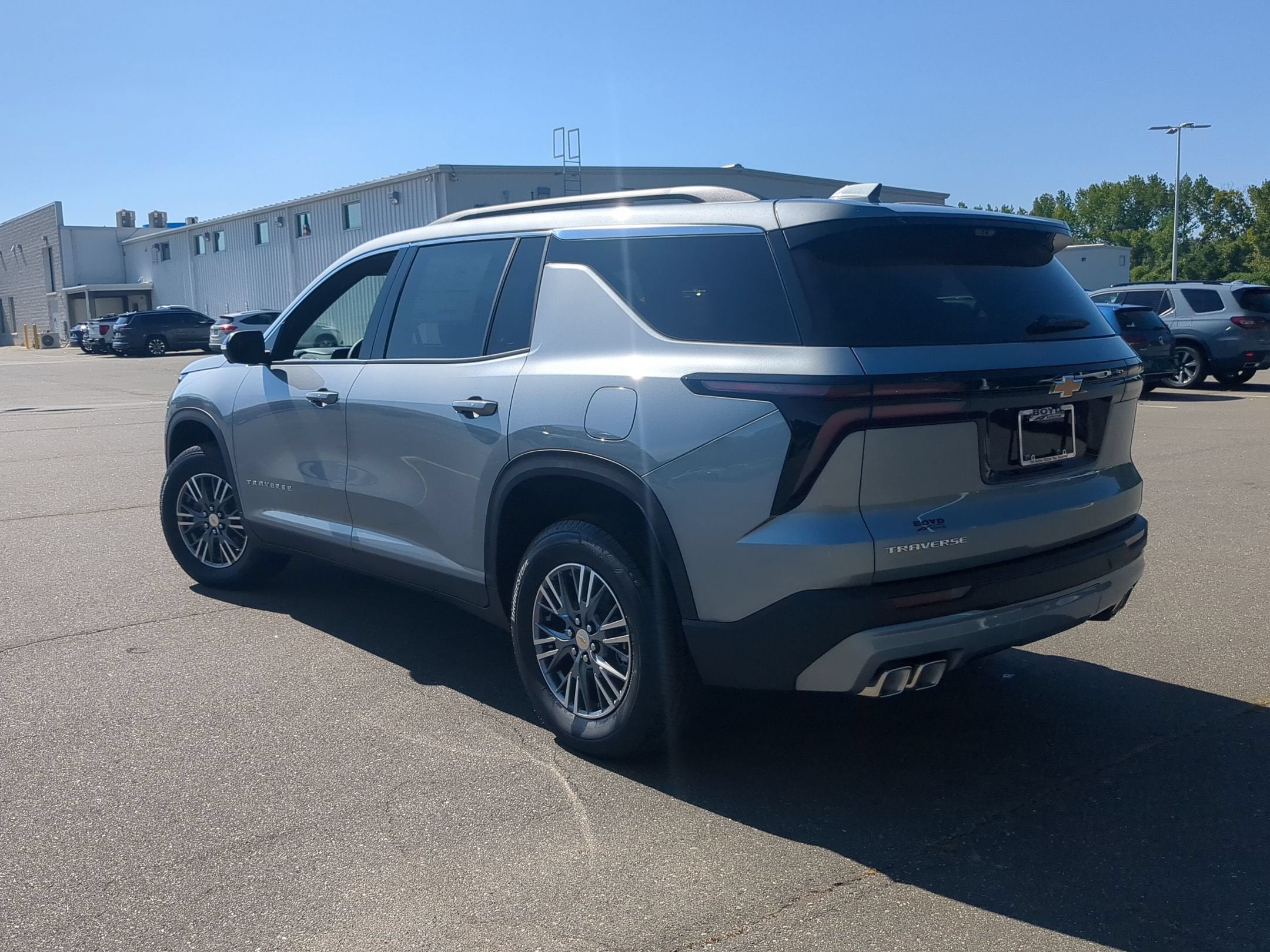 2027 Chevrolet Traverse LT