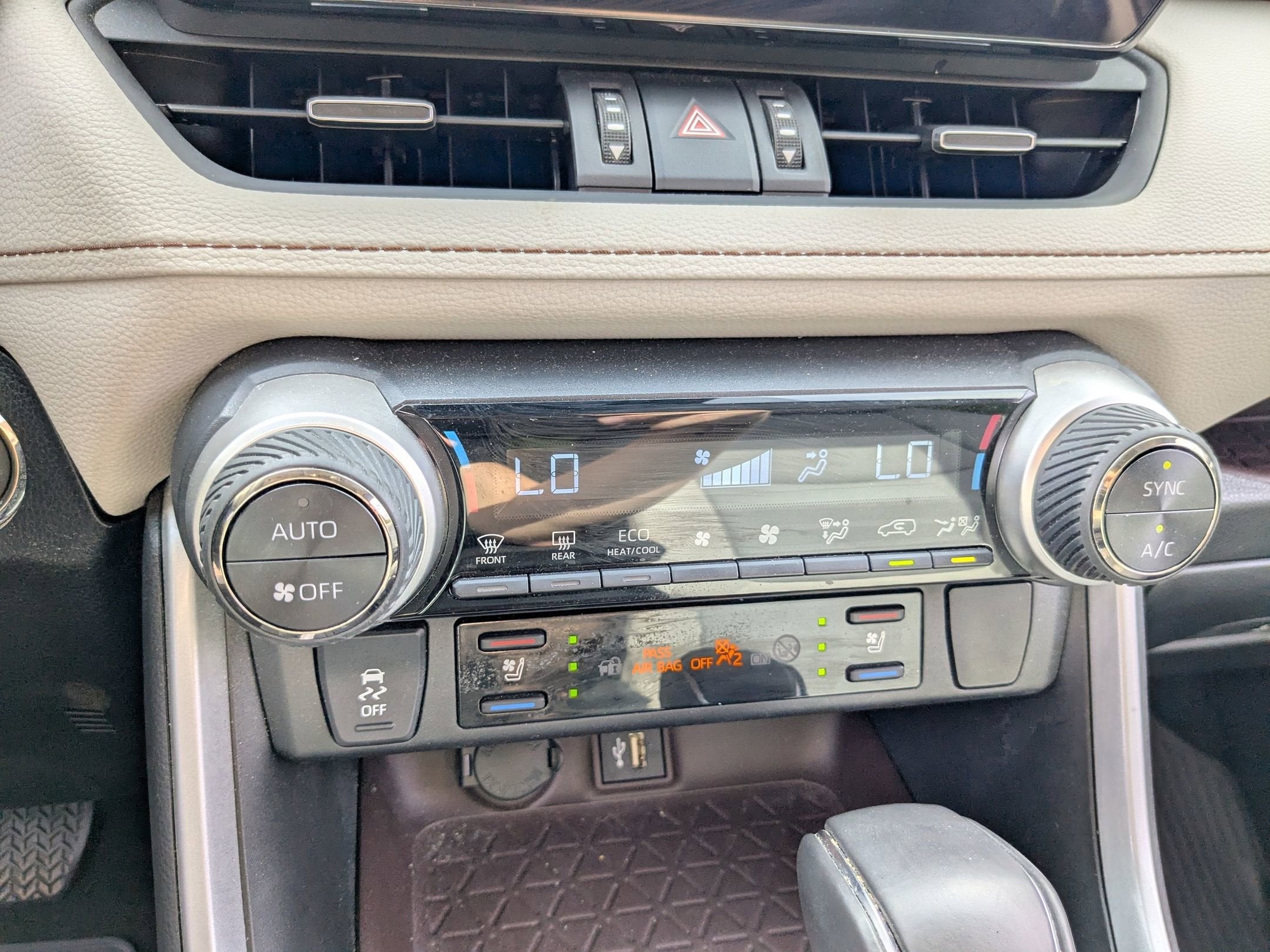 2023 Toyota RAV4 Limited - Photo 23
