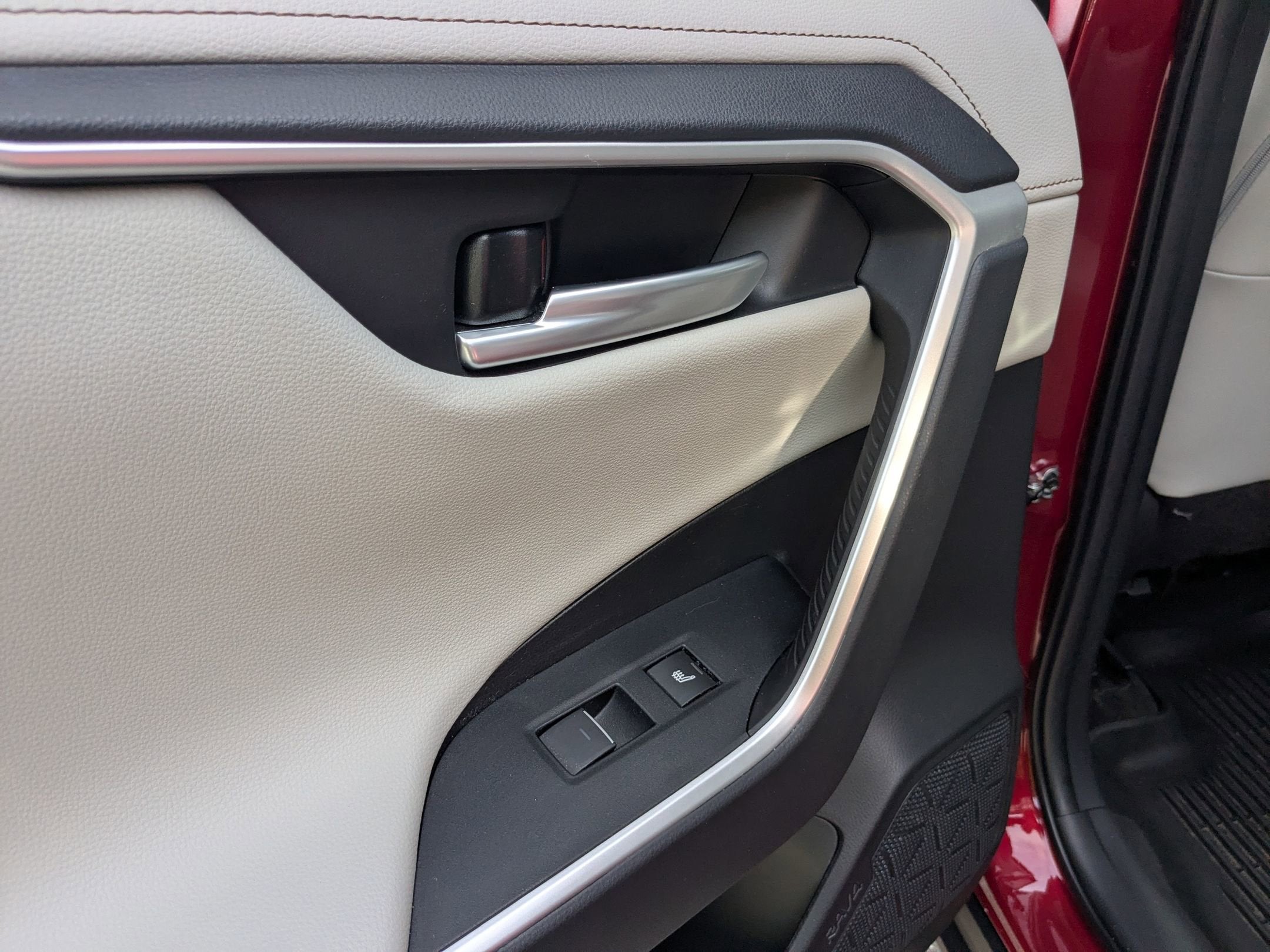 2023 Toyota RAV4 Limited - Photo 26