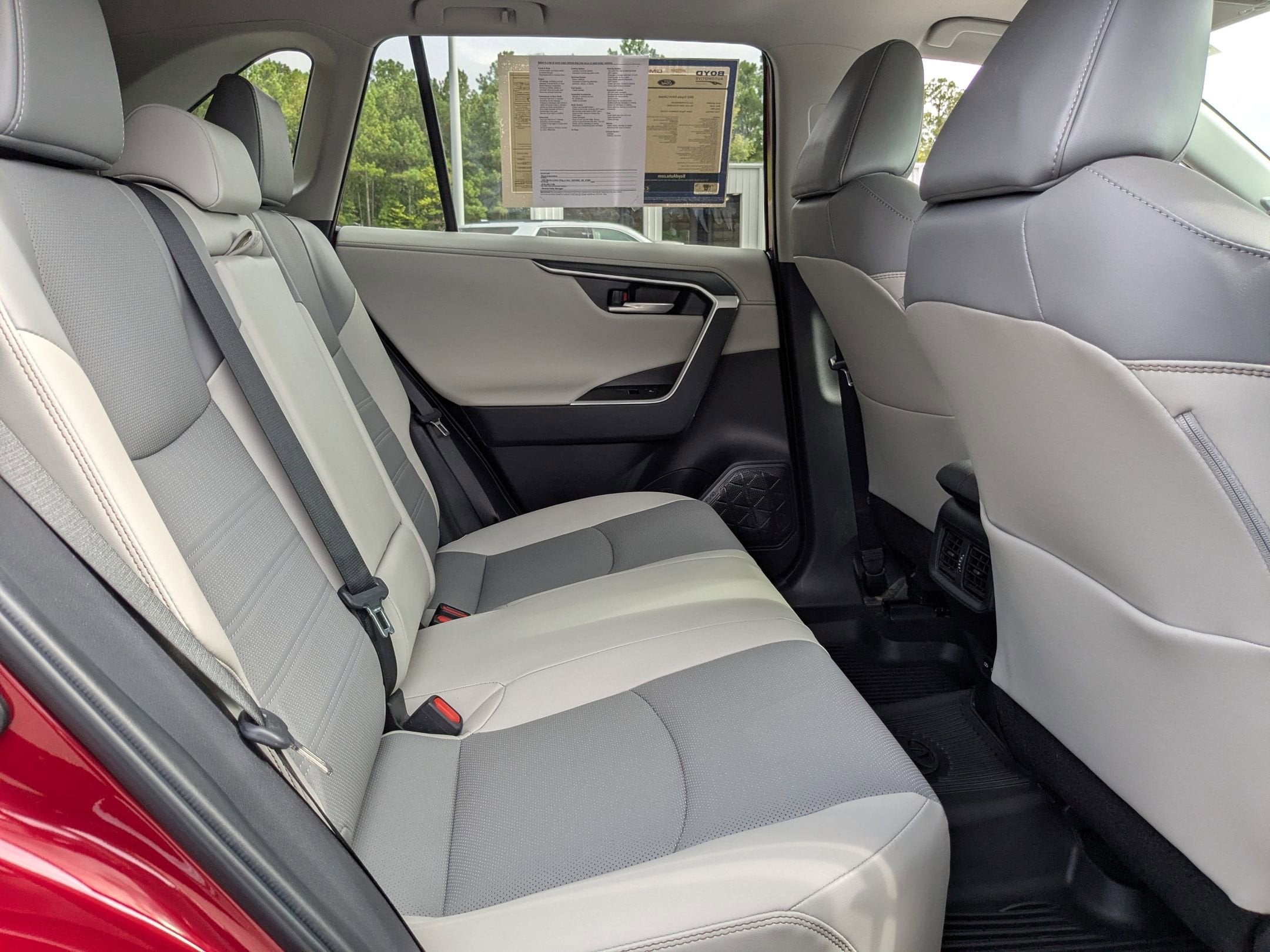 2023 Toyota RAV4 Limited - Photo 31
