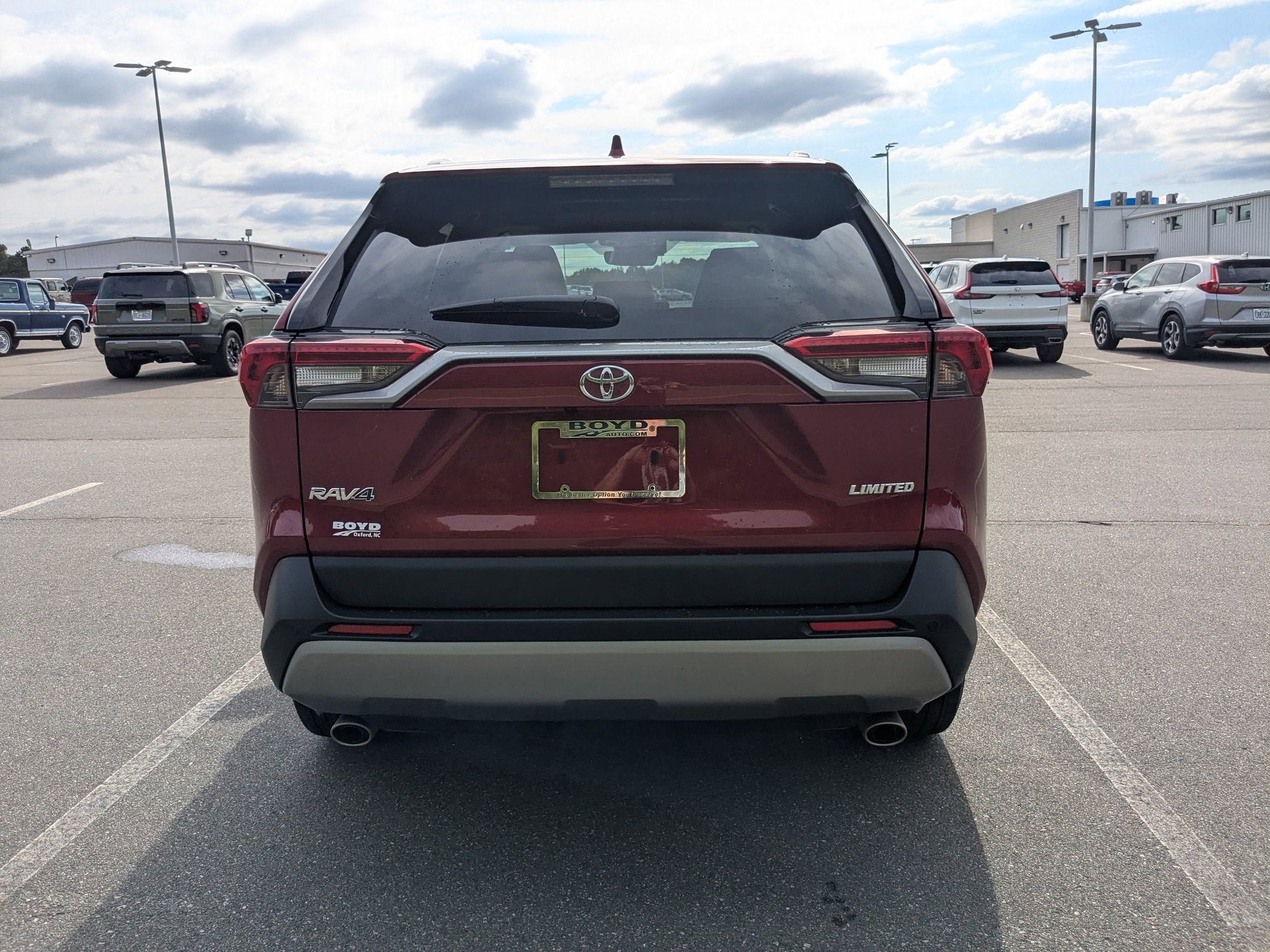 2023 Toyota RAV4 Limited - Photo 8