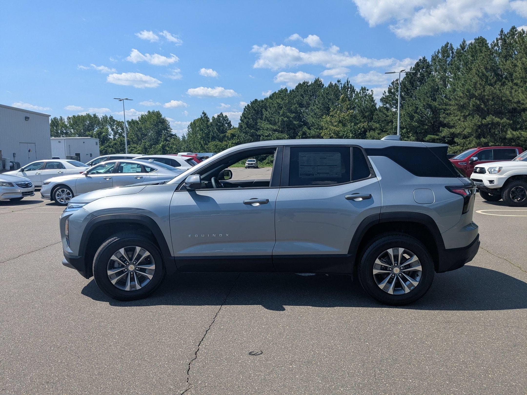 2027 Chevrolet Equinox LT