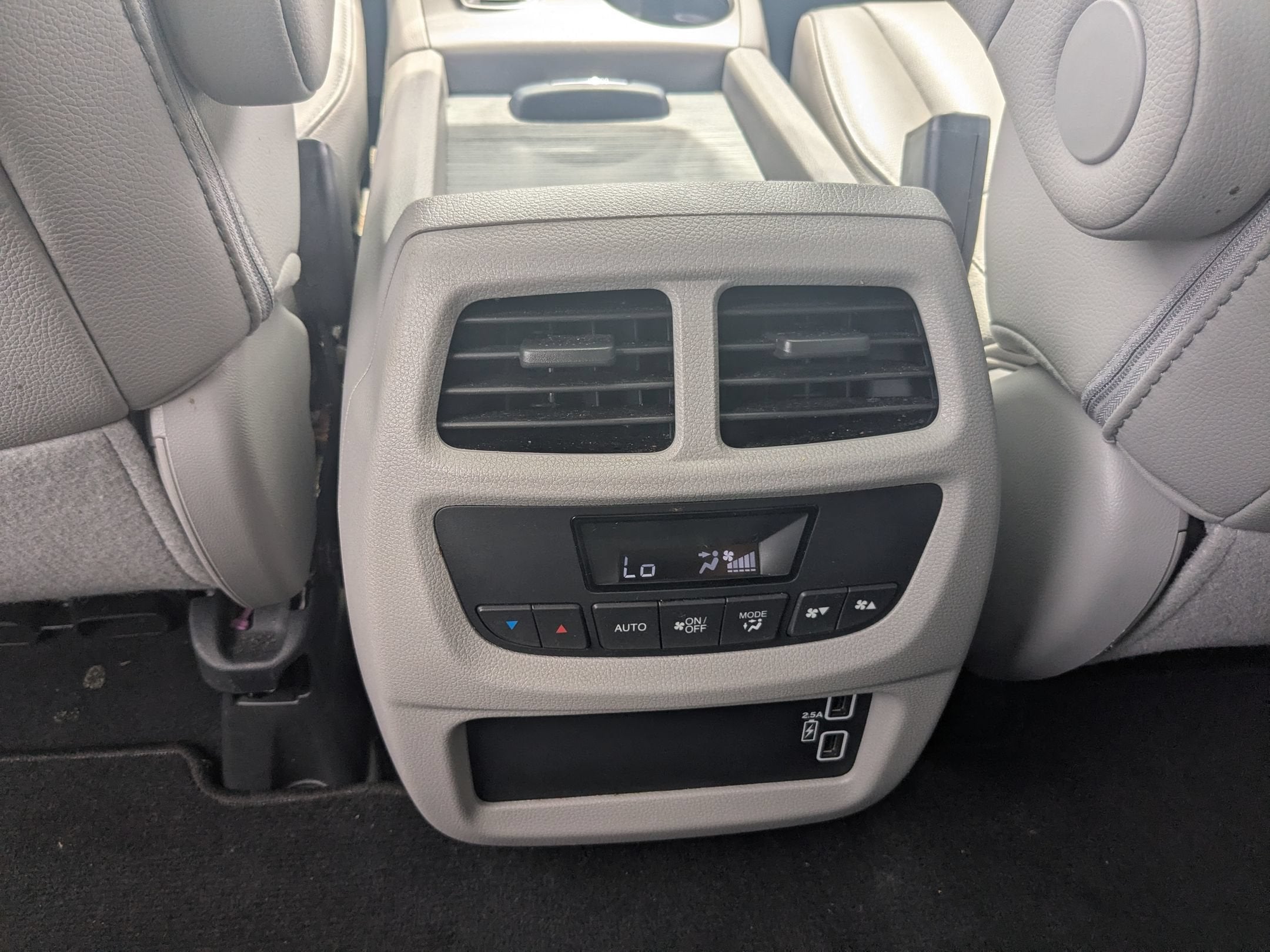 2022 Honda Pilot 2WD Special Edition