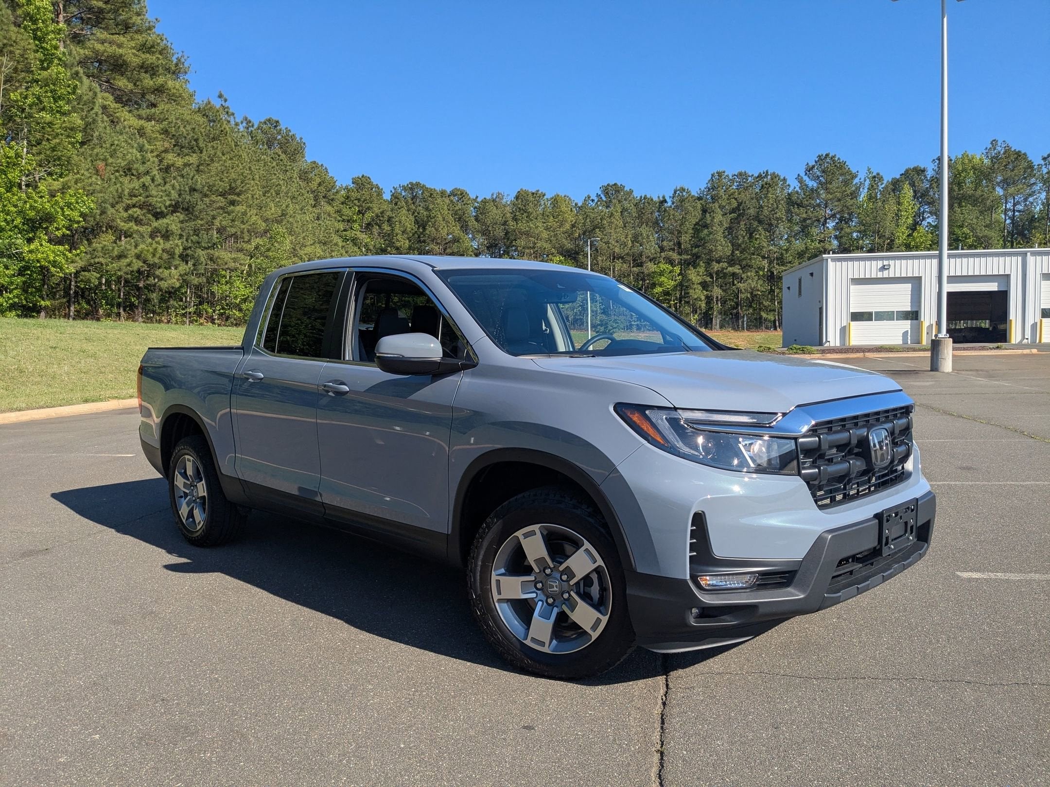 2026 Honda Ridgeline RTL AWD's photo