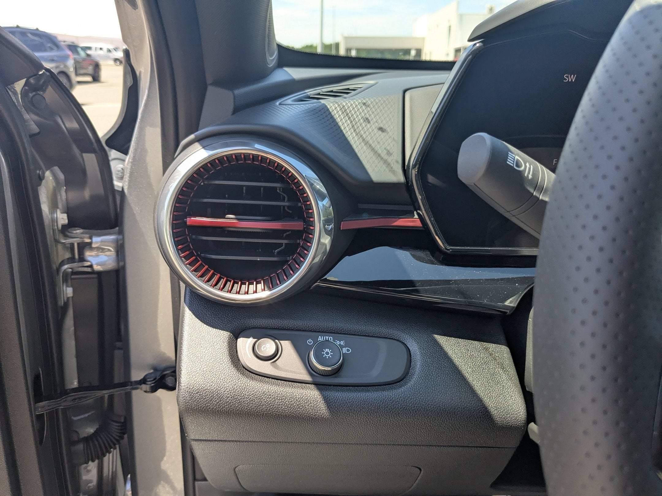 2026 Chevrolet Trax RS - Photo 15