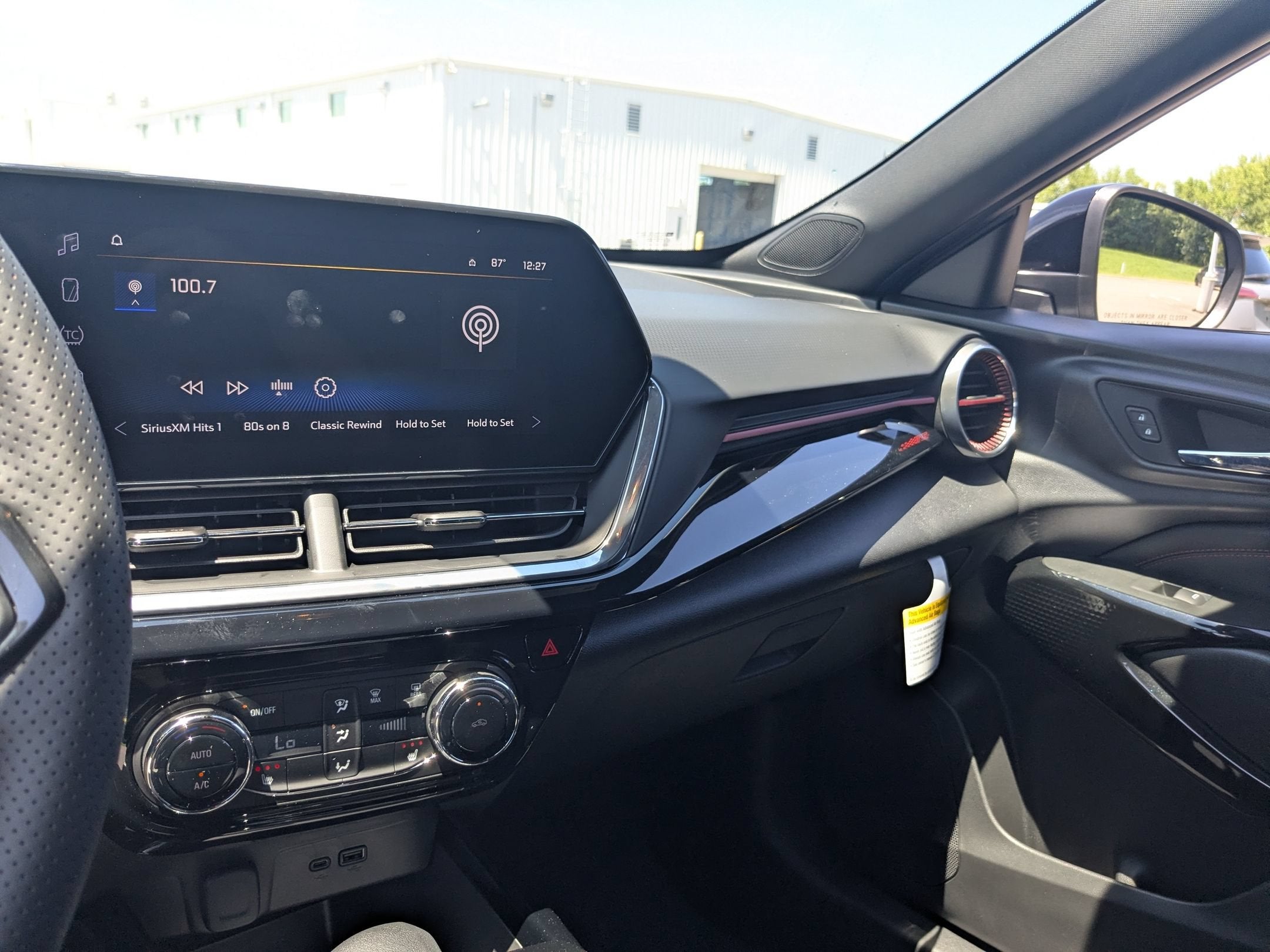 2026 Chevrolet Trax RS - Photo 19