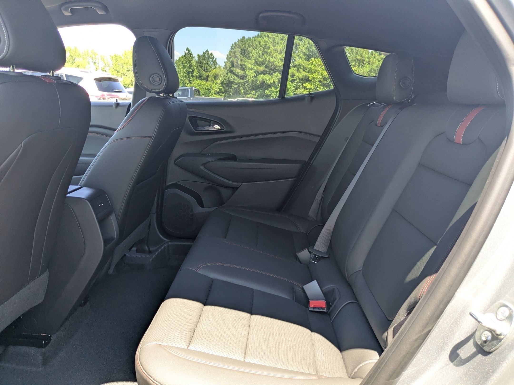 2026 Chevrolet Trax RS - Photo 26