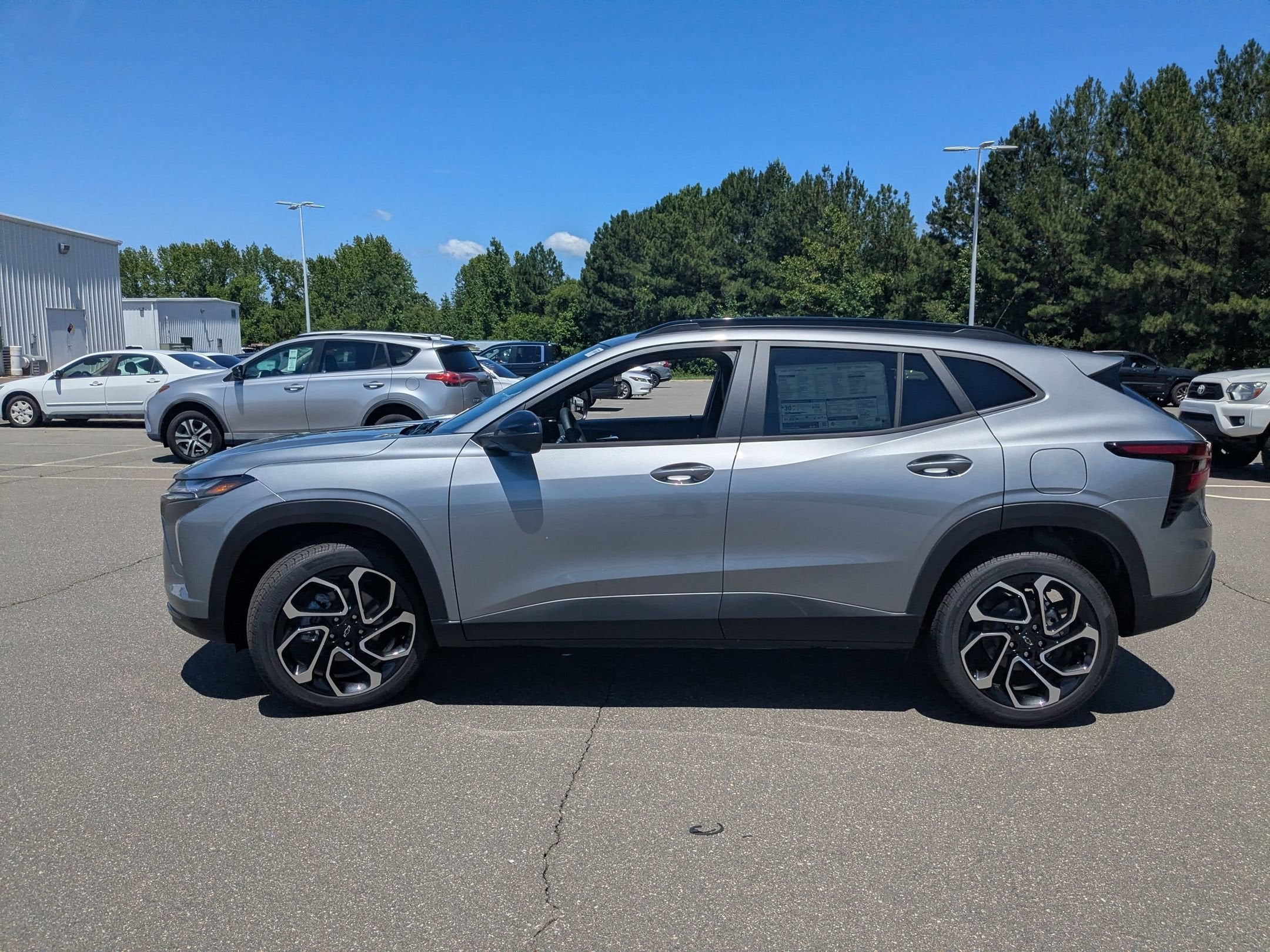 2026 Chevrolet Trax RS - Photo 6