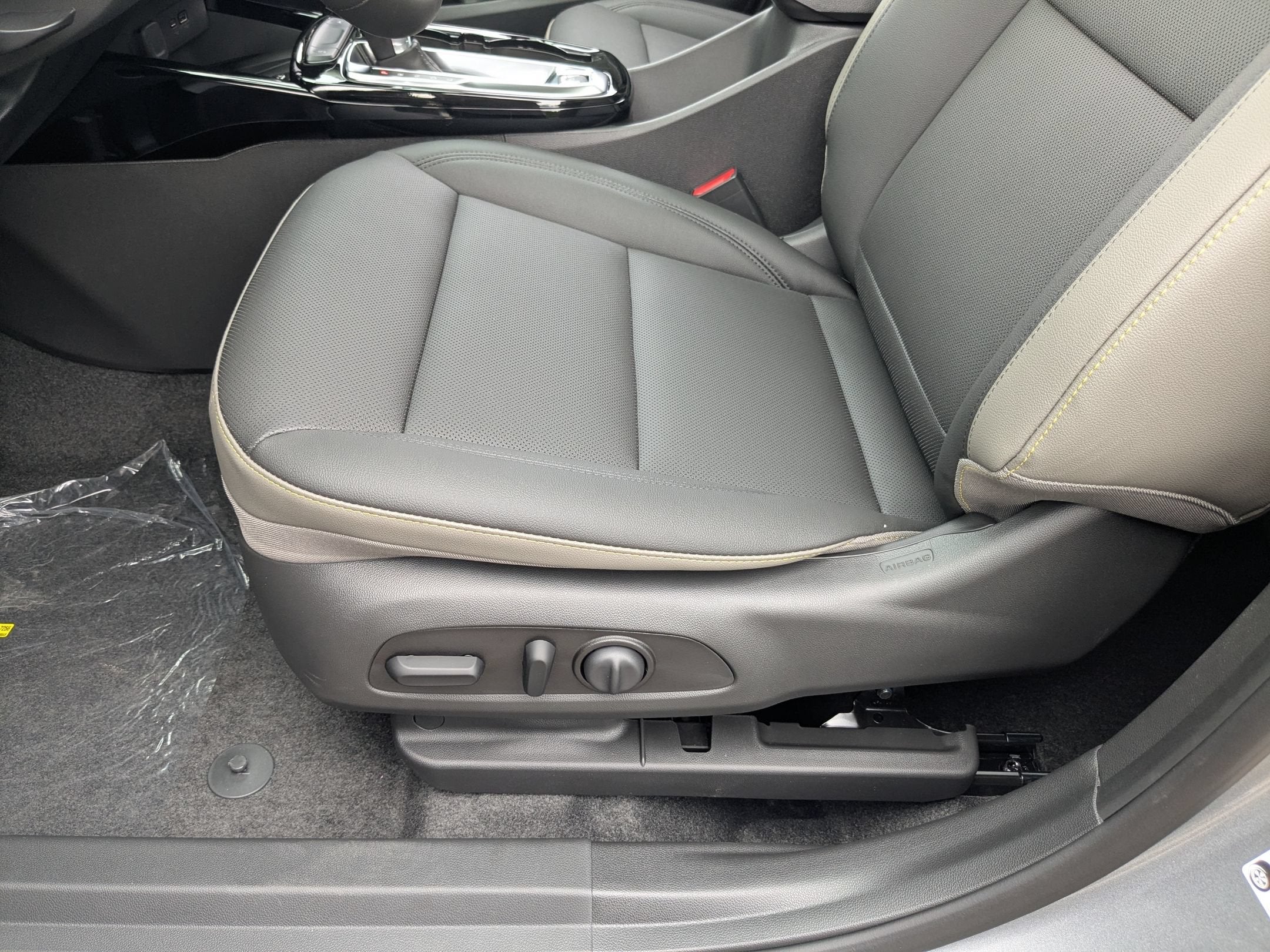 2026 Chevrolet Trax Activ - Photo 13