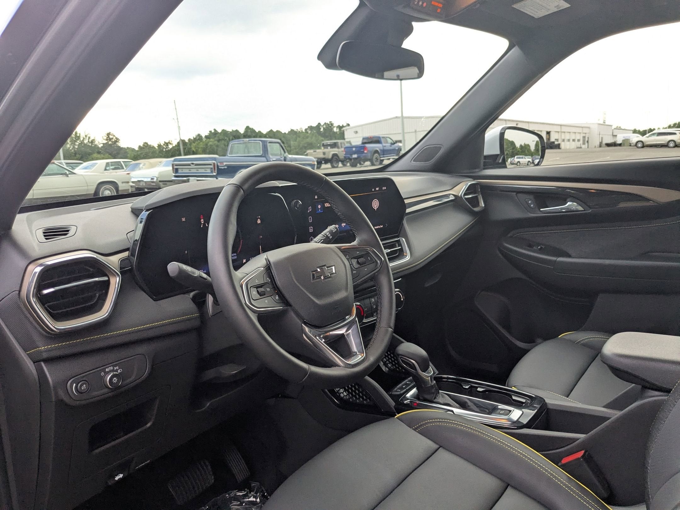2025 Chevrolet Trailblazer Activ - Photo 14