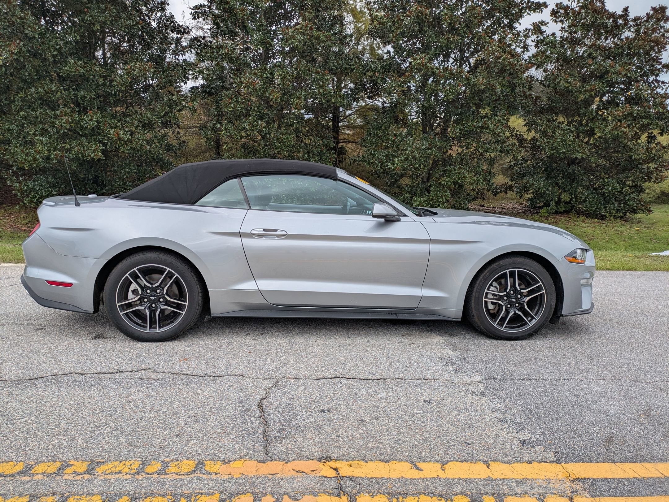 2023 Ford Mustang EcoBoost Premium